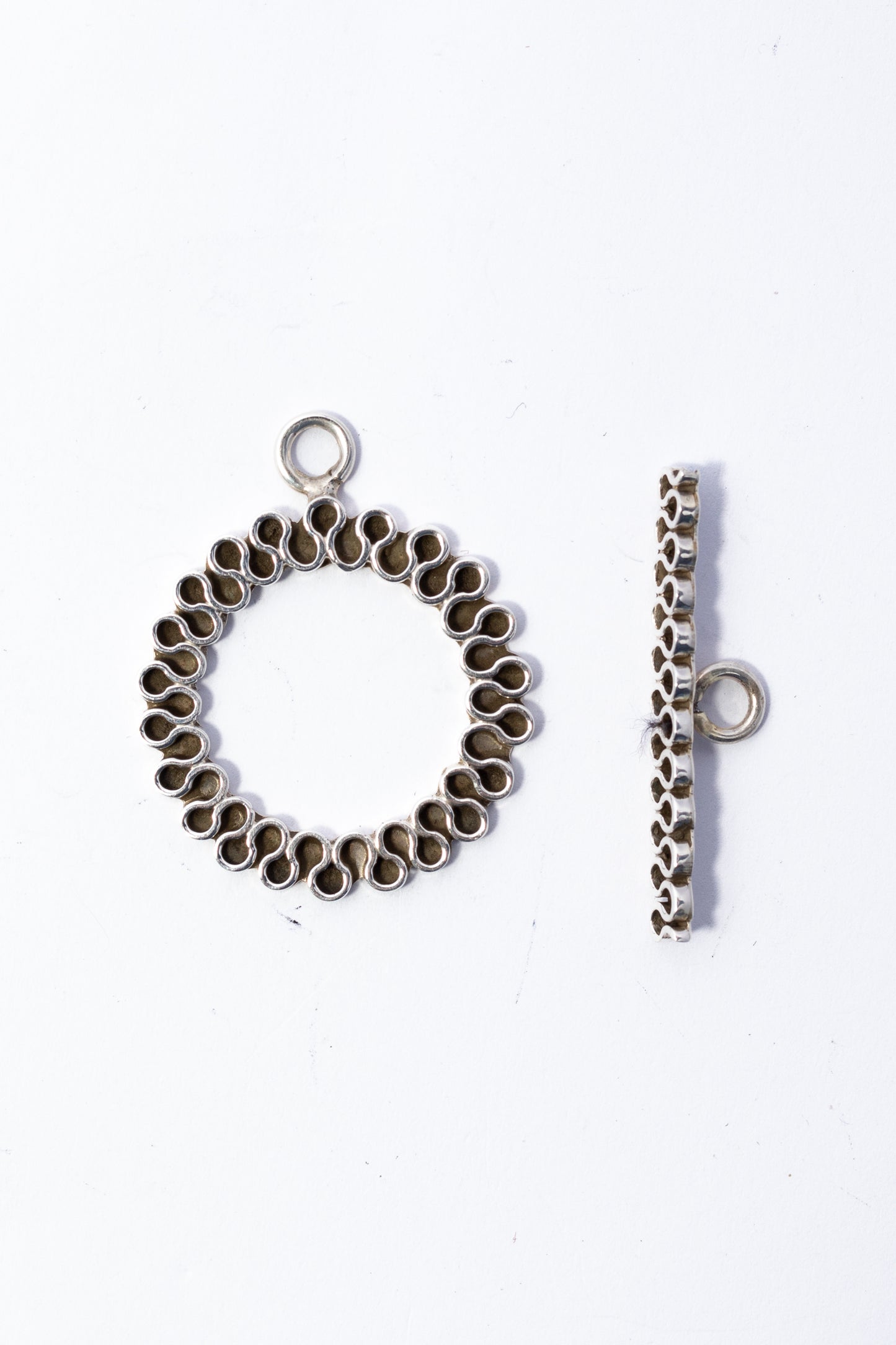 Broche de Plata Oxidada