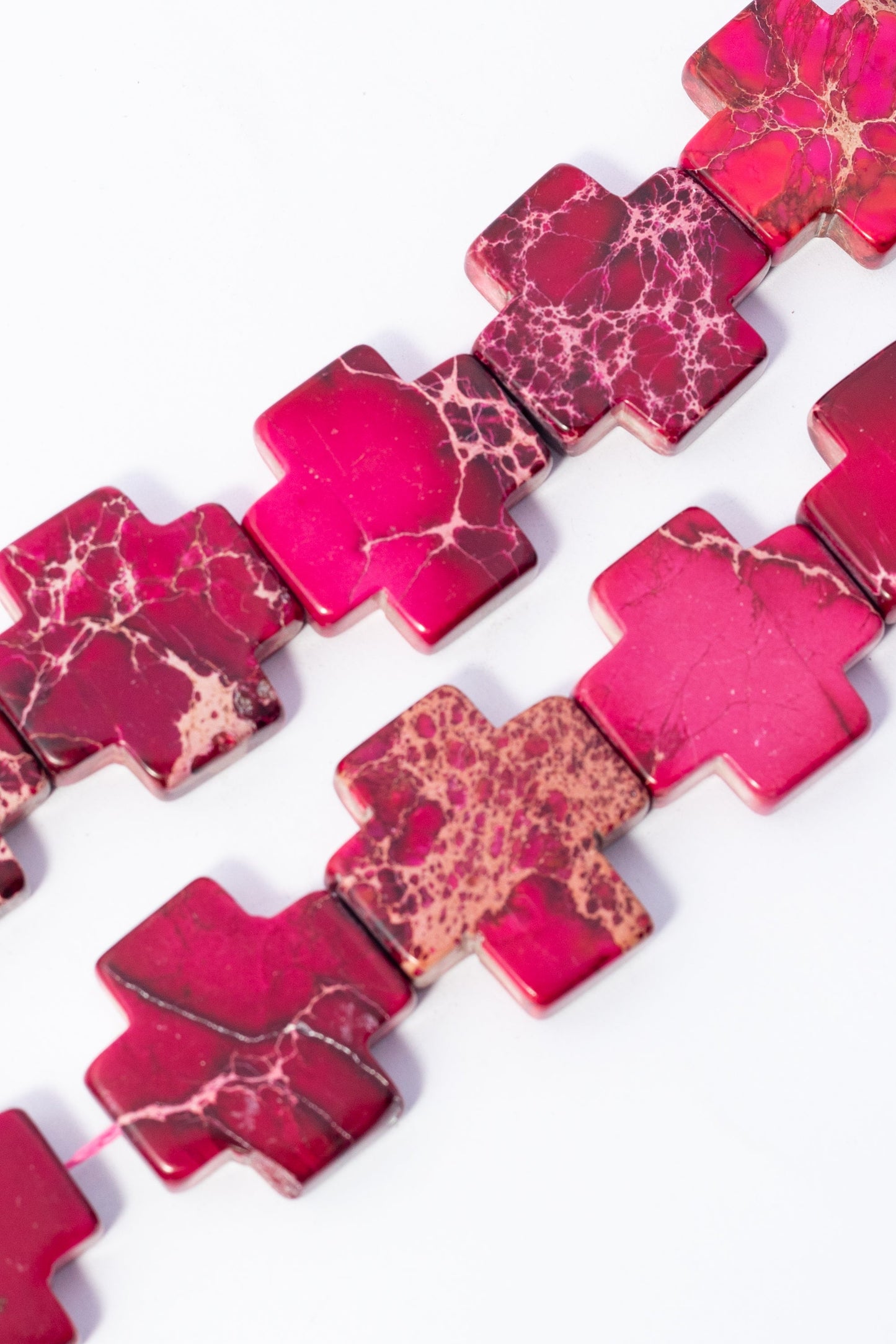 Hilo de Agata Broche de Cruz