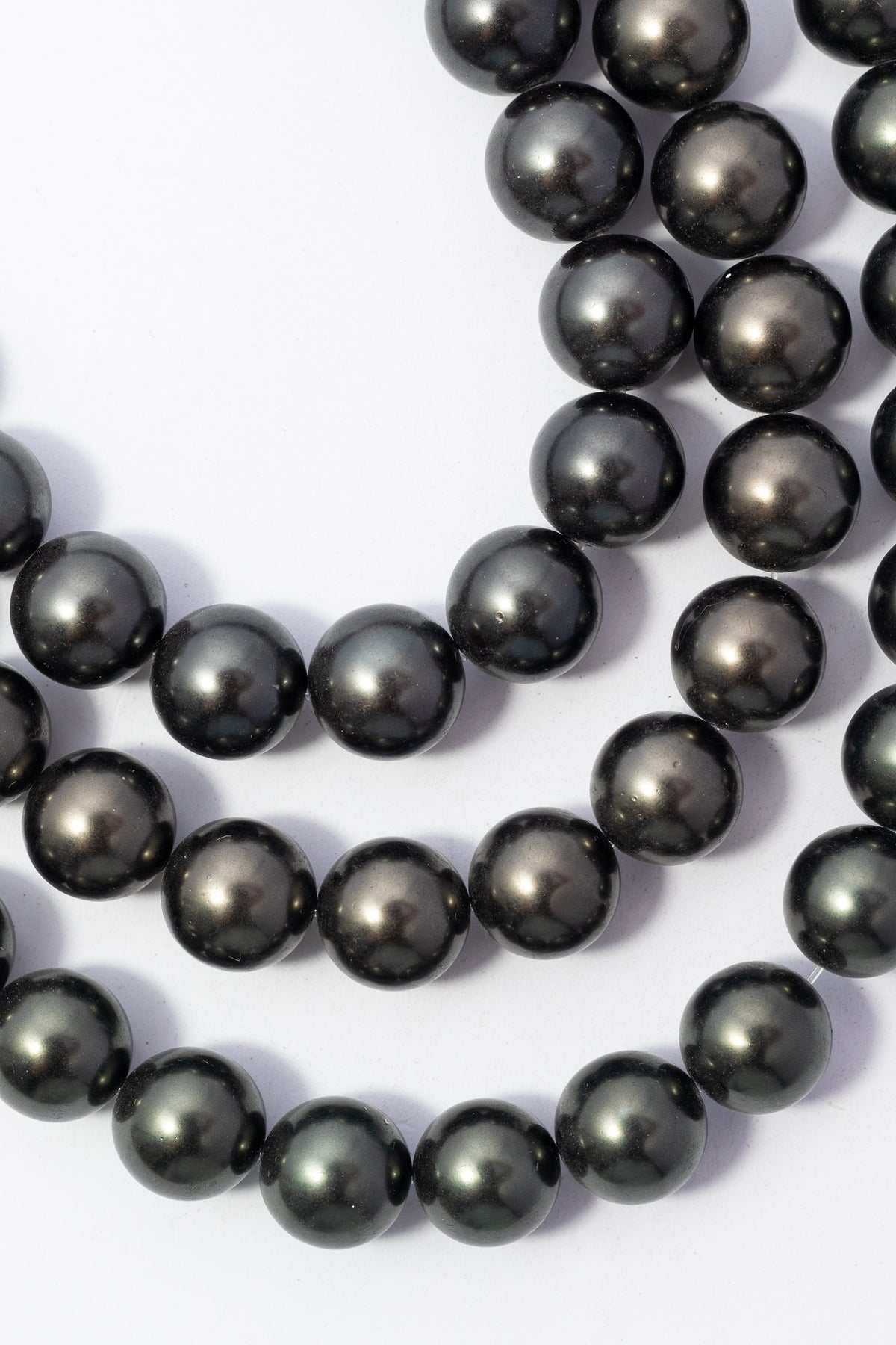Hilo de Perla Shell Bola