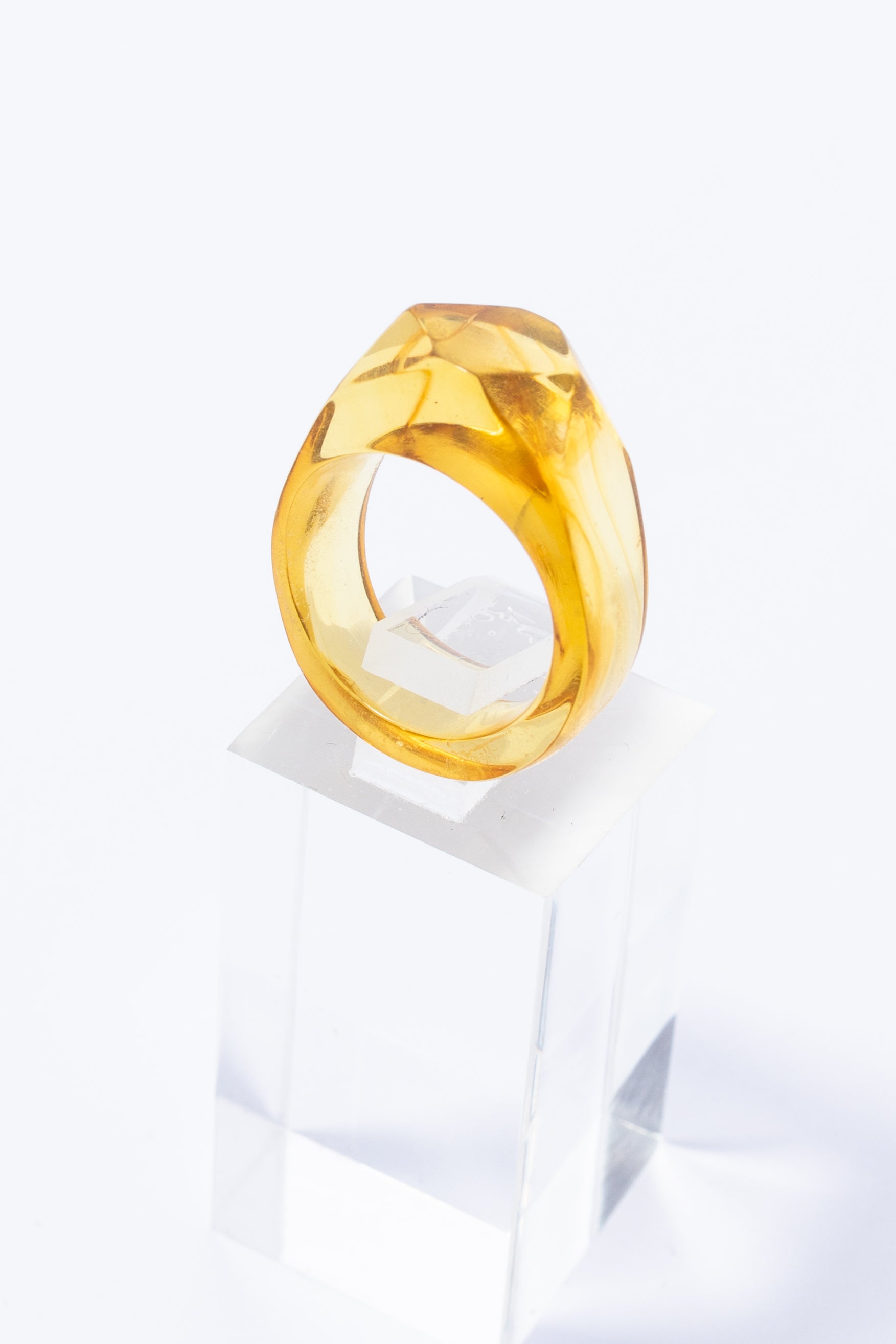 anillo-de-ambar