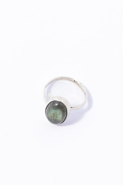 Anillo de Plata con Labradorita