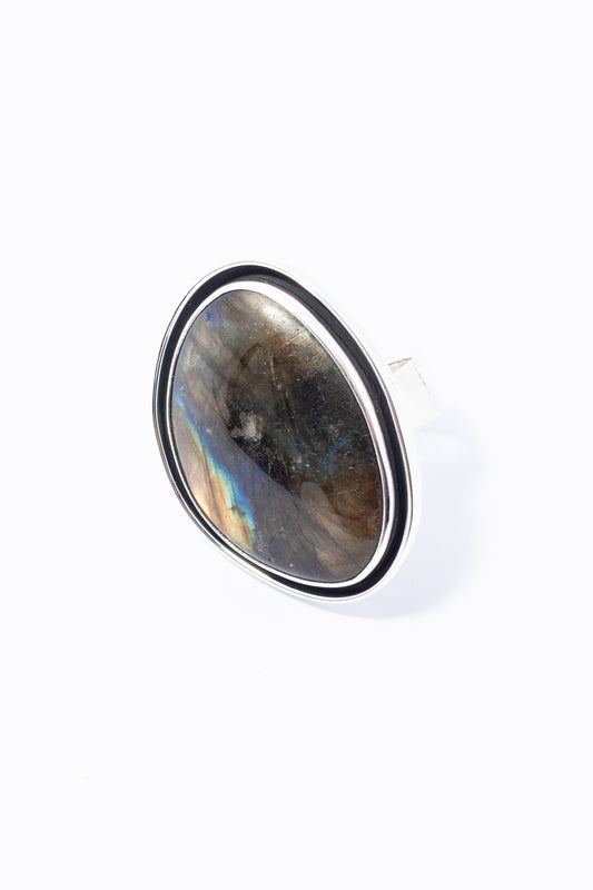 Anillo de Plata con Labradorita