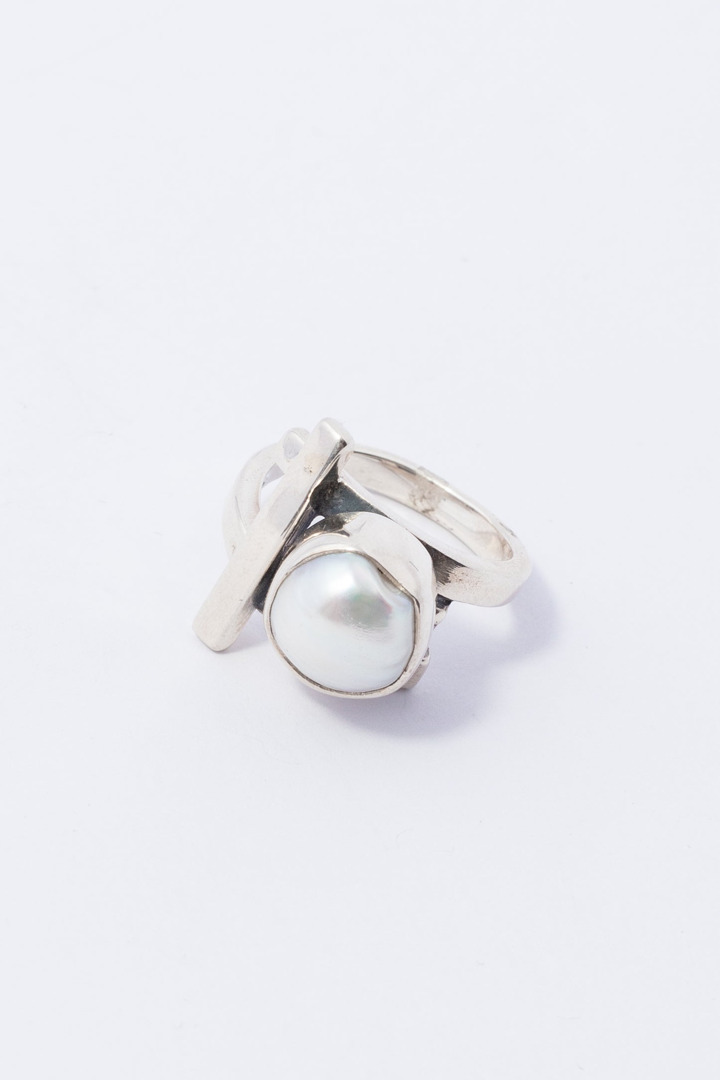 Anillo de plata con Perla