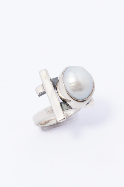 Anillo de plata con Perla