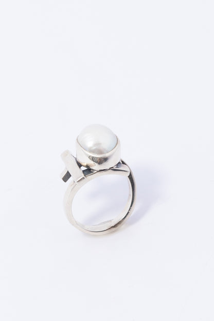 Anillo de plata con Perla