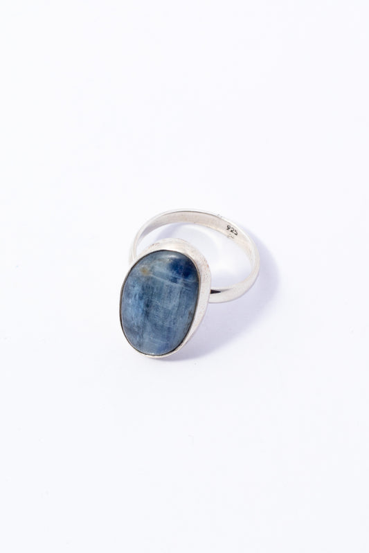 Anillo de Plata con Kyanita
