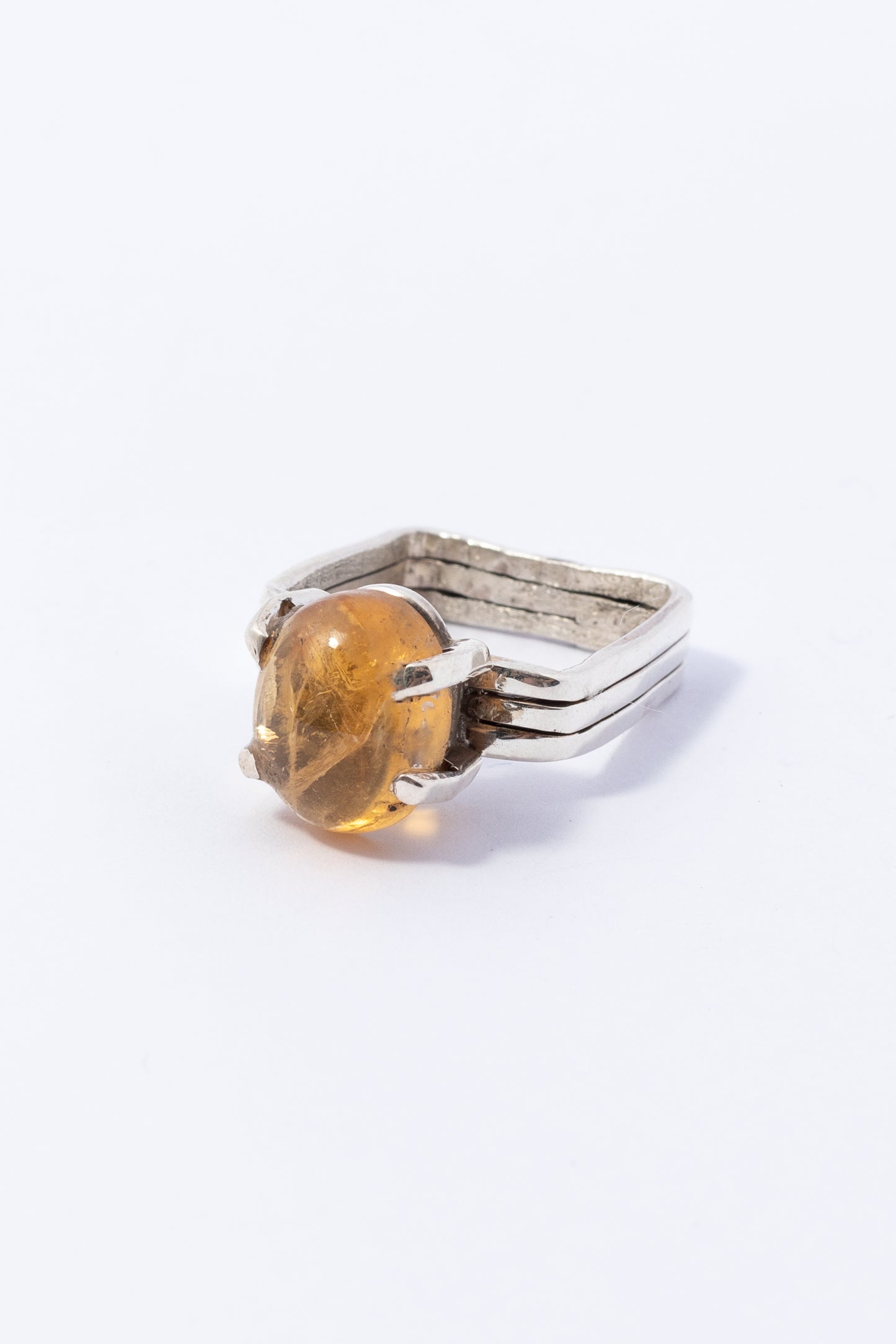 Anillo de Plata con Piedra Cuadro