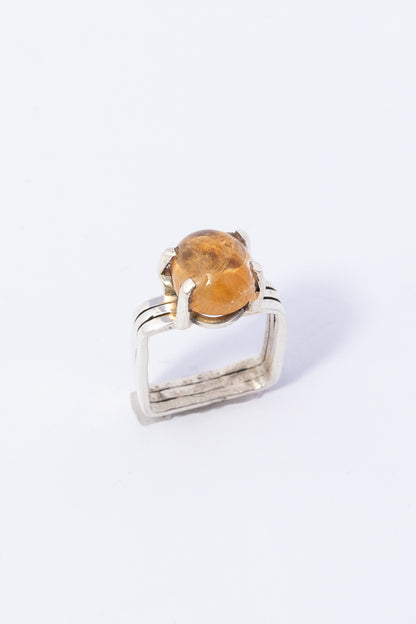 Anillo de Plata con Piedra Cuadro