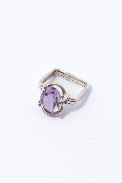 Anillo de Plata con Amatista
