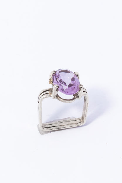 Anillo de Plata con Amatista
