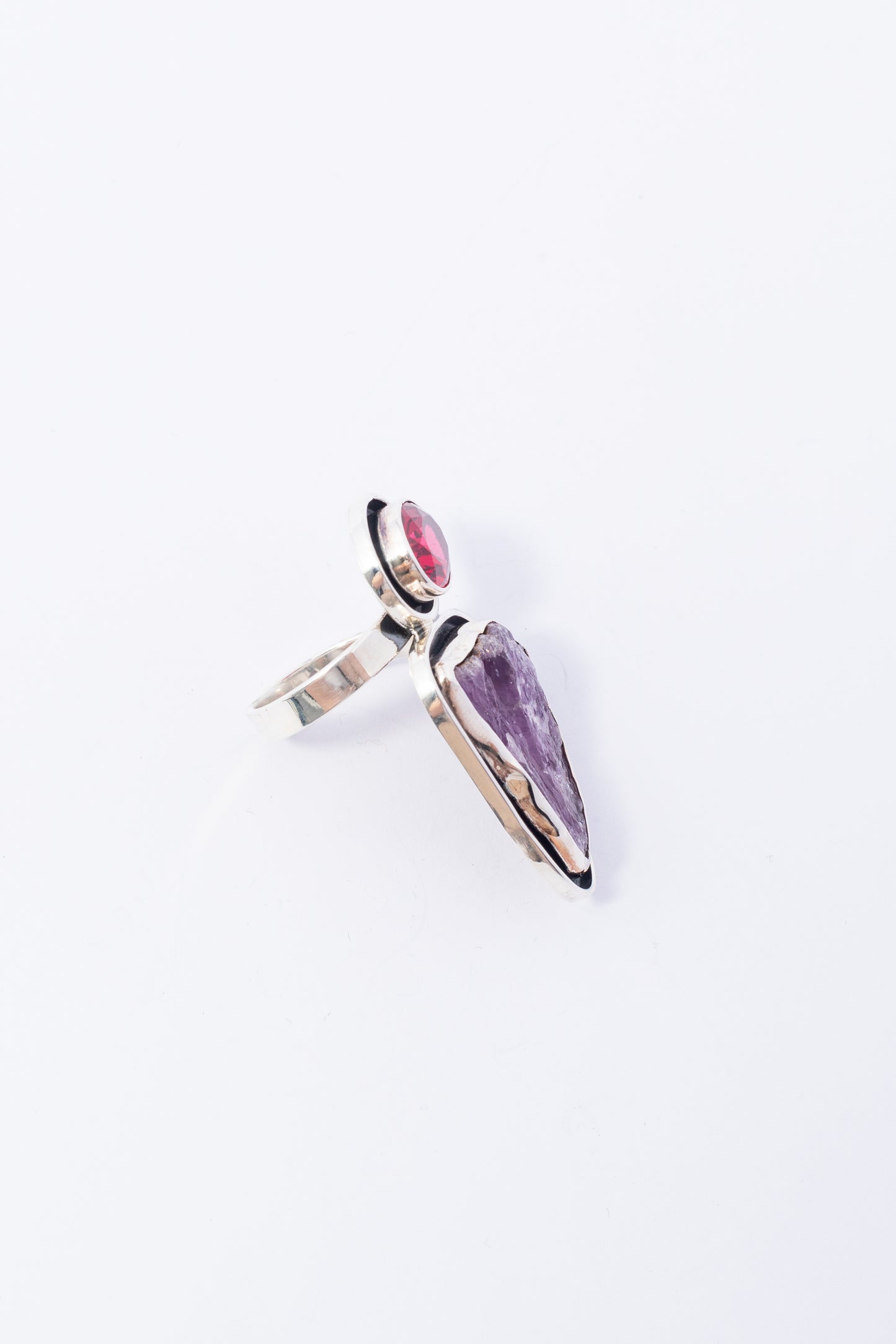 Anillo de Plata  con Cuarzo y Corindum