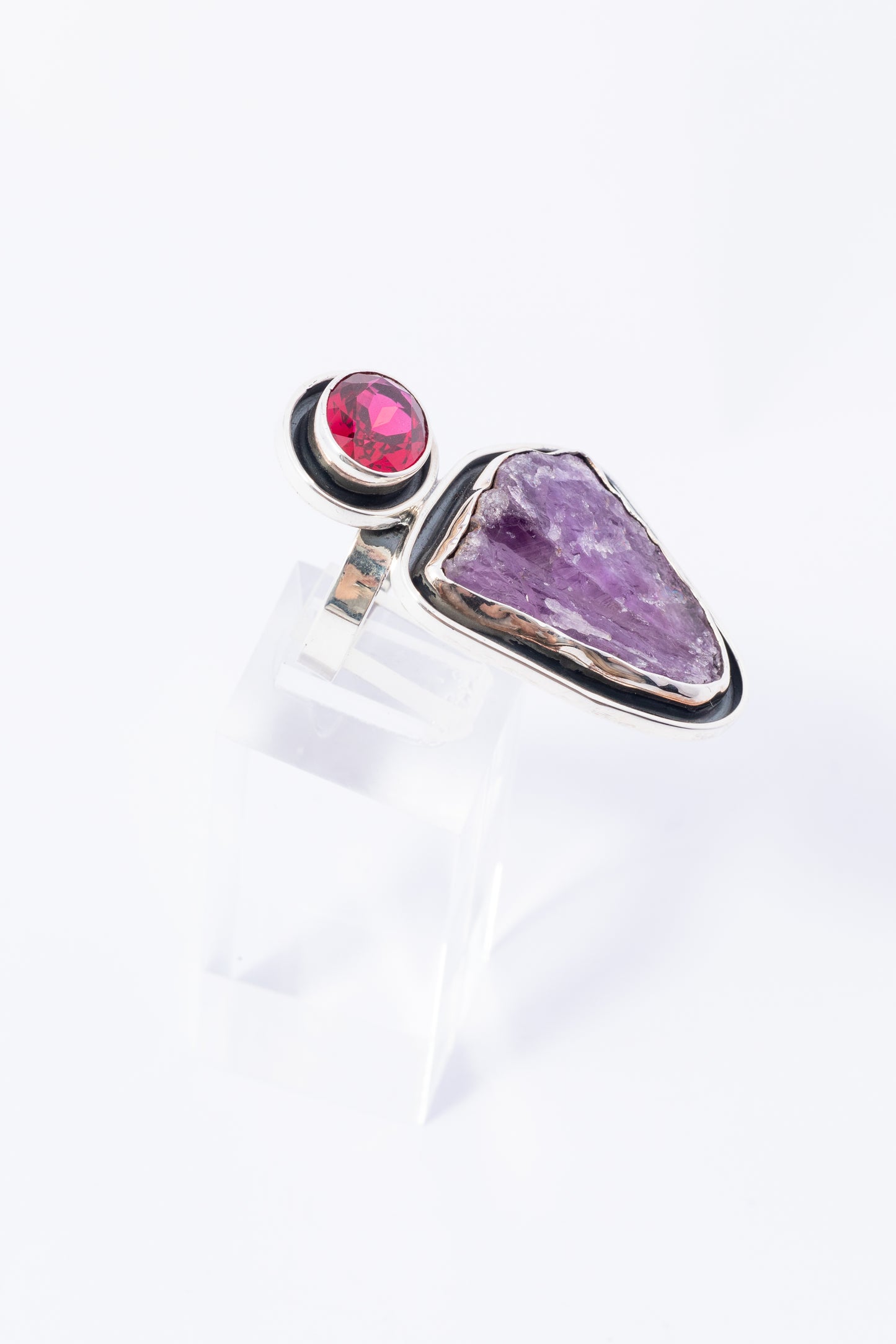 Anillo de Plata  con Cuarzo y Corindum
