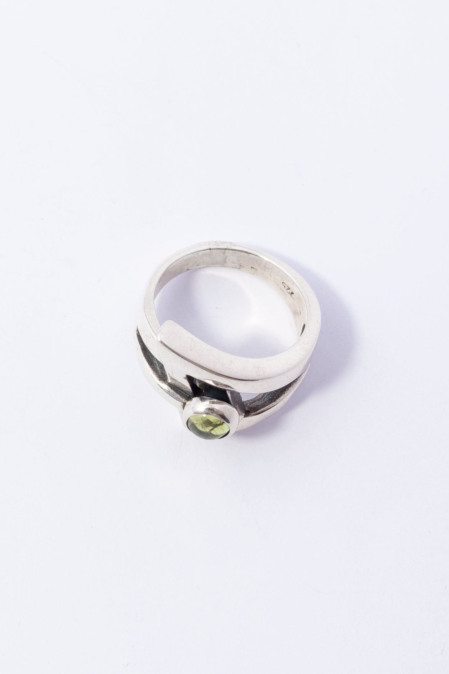 Anillo de Plata con Piedra