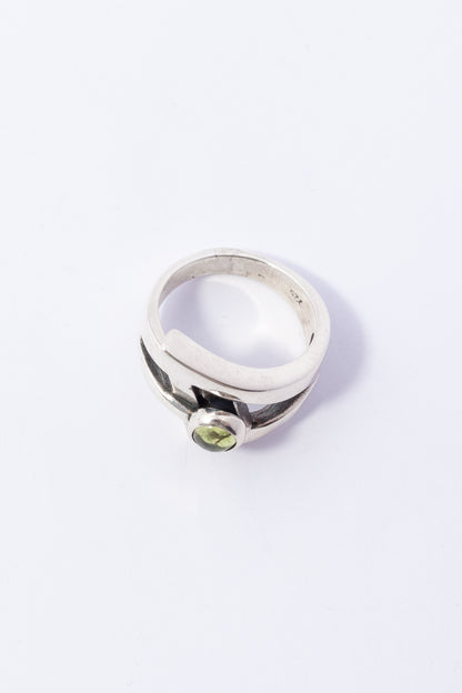 Anillo de Plata con Piedra