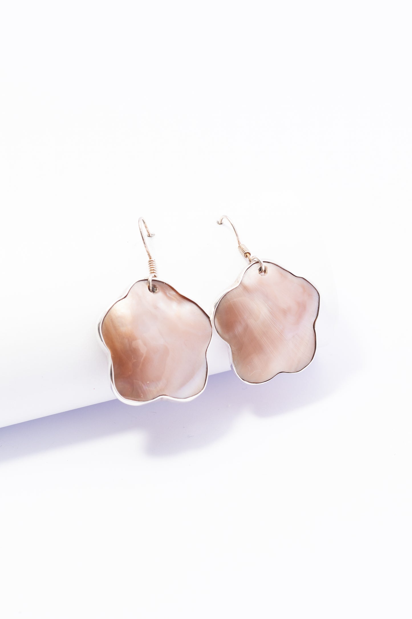 Arete de Plata con Madre Perla