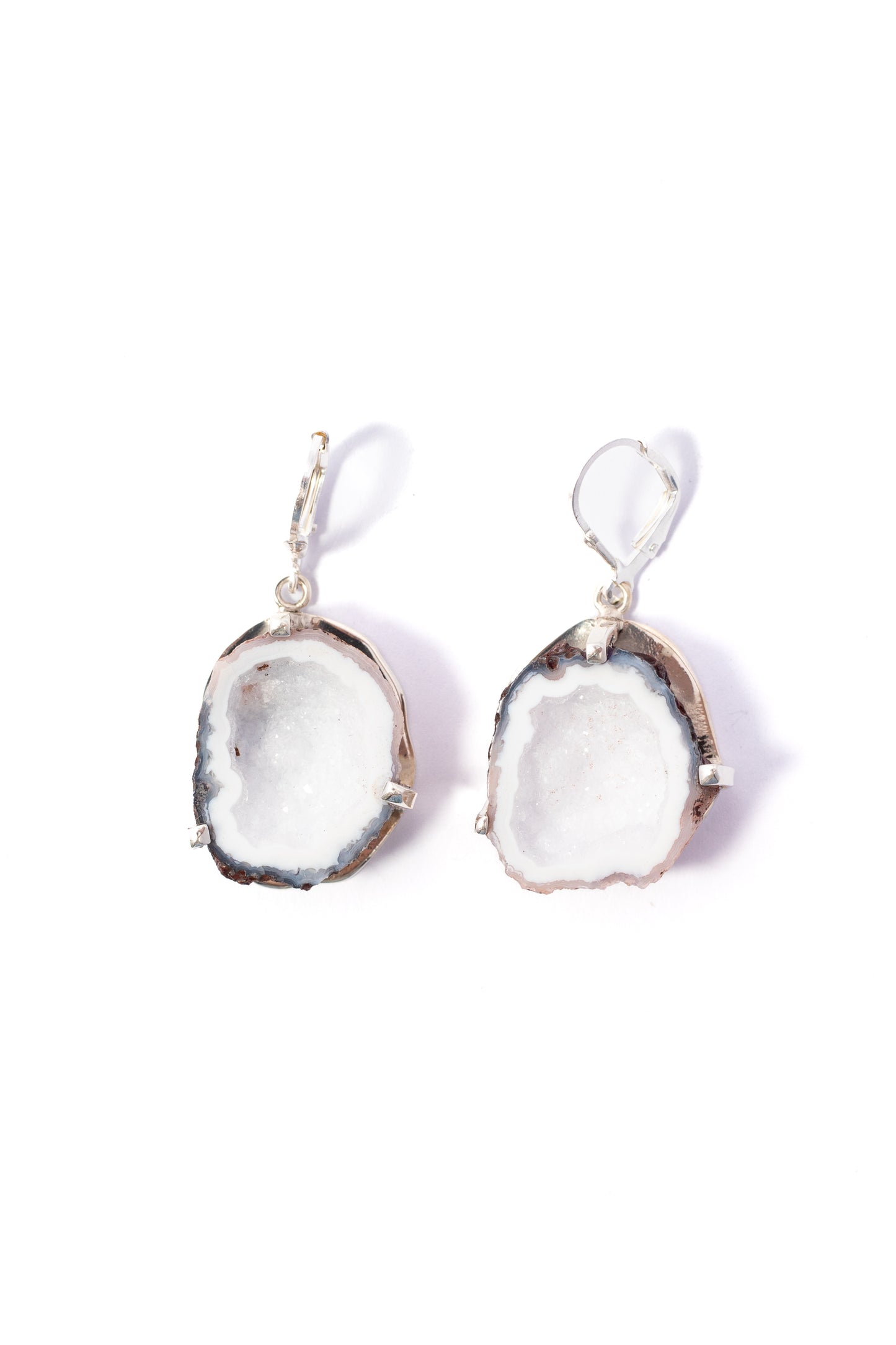 Arete de Plata con Geoda