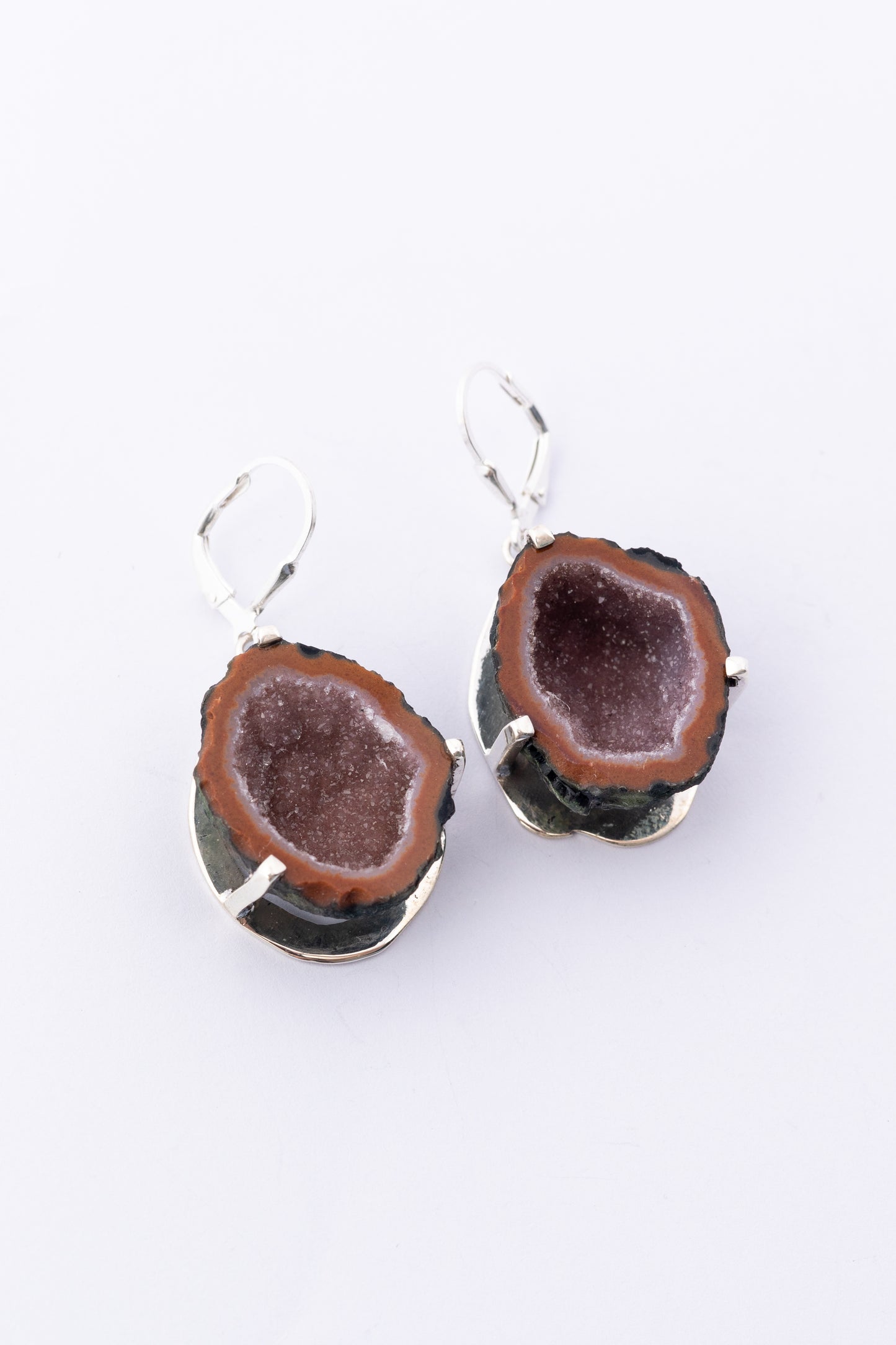 Arete de Plata con Geoda