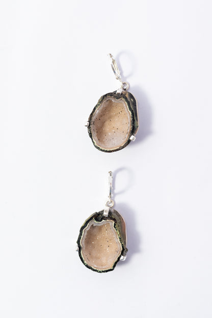 Arete de Plata con Geoda