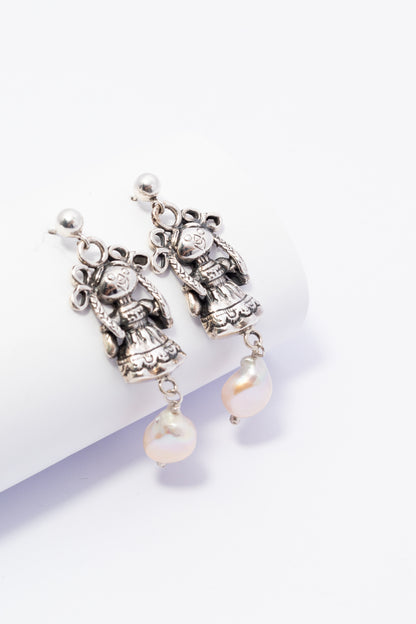 Arete de Plata con Perla Muneca