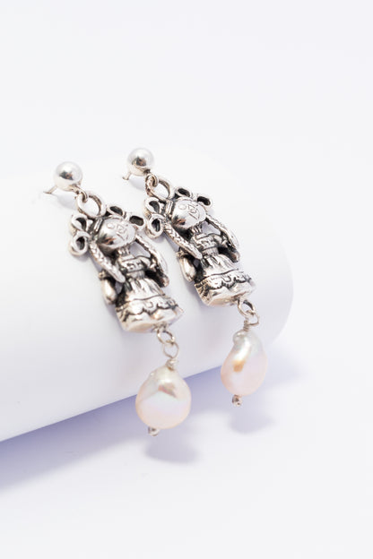 Arete de Plata con Perla Muneca