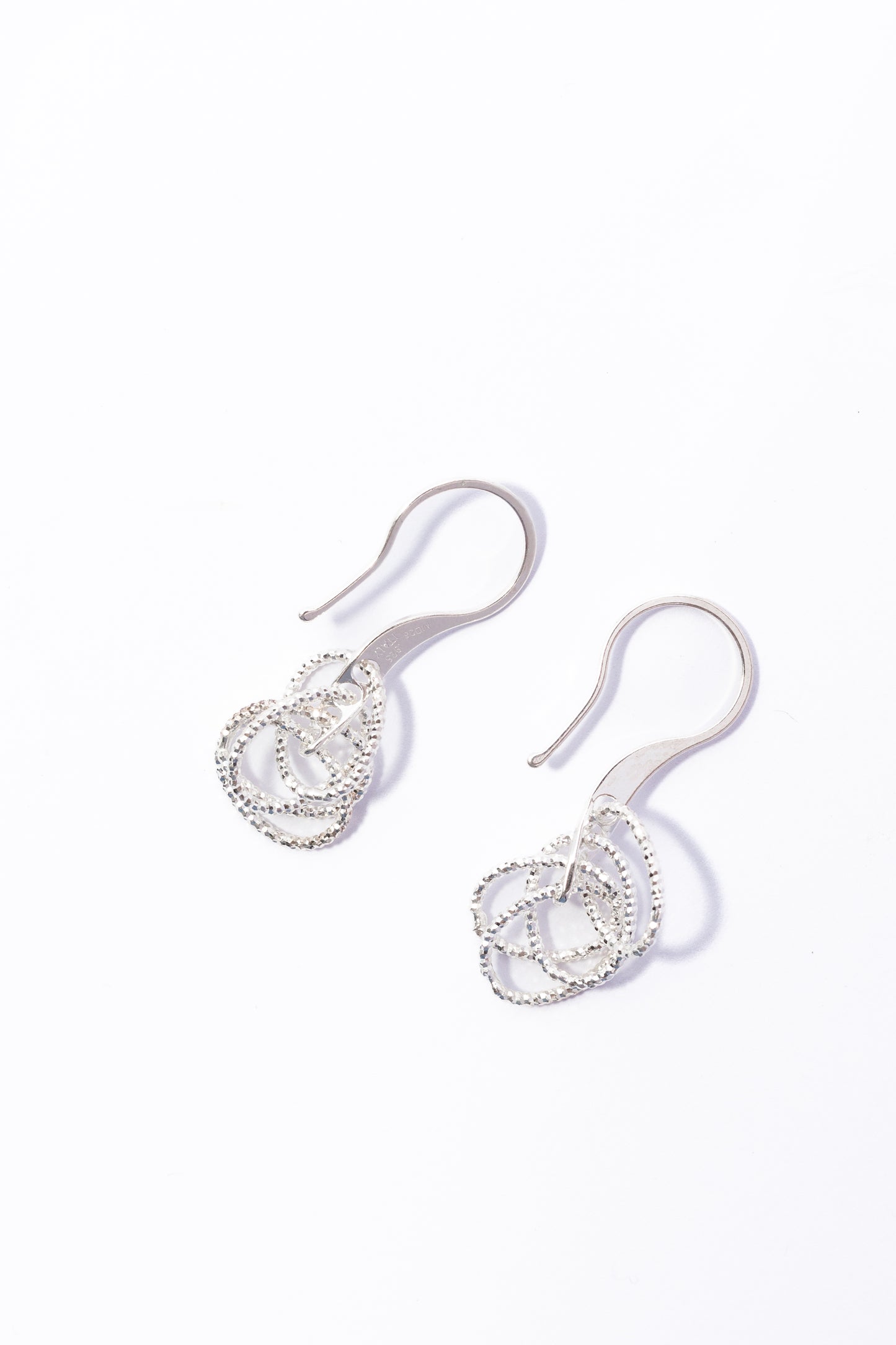 Arete de Plata Tornado