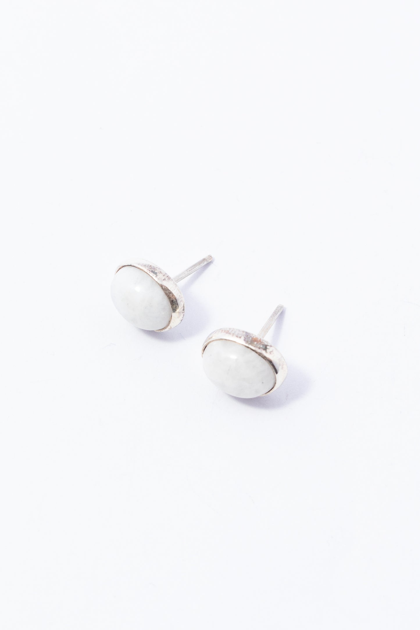Arete de Plata con Piedra Luna