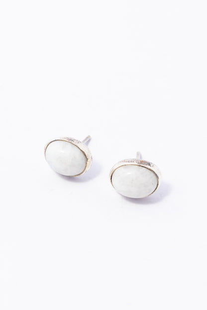 Arete de Plata con Piedra Luna