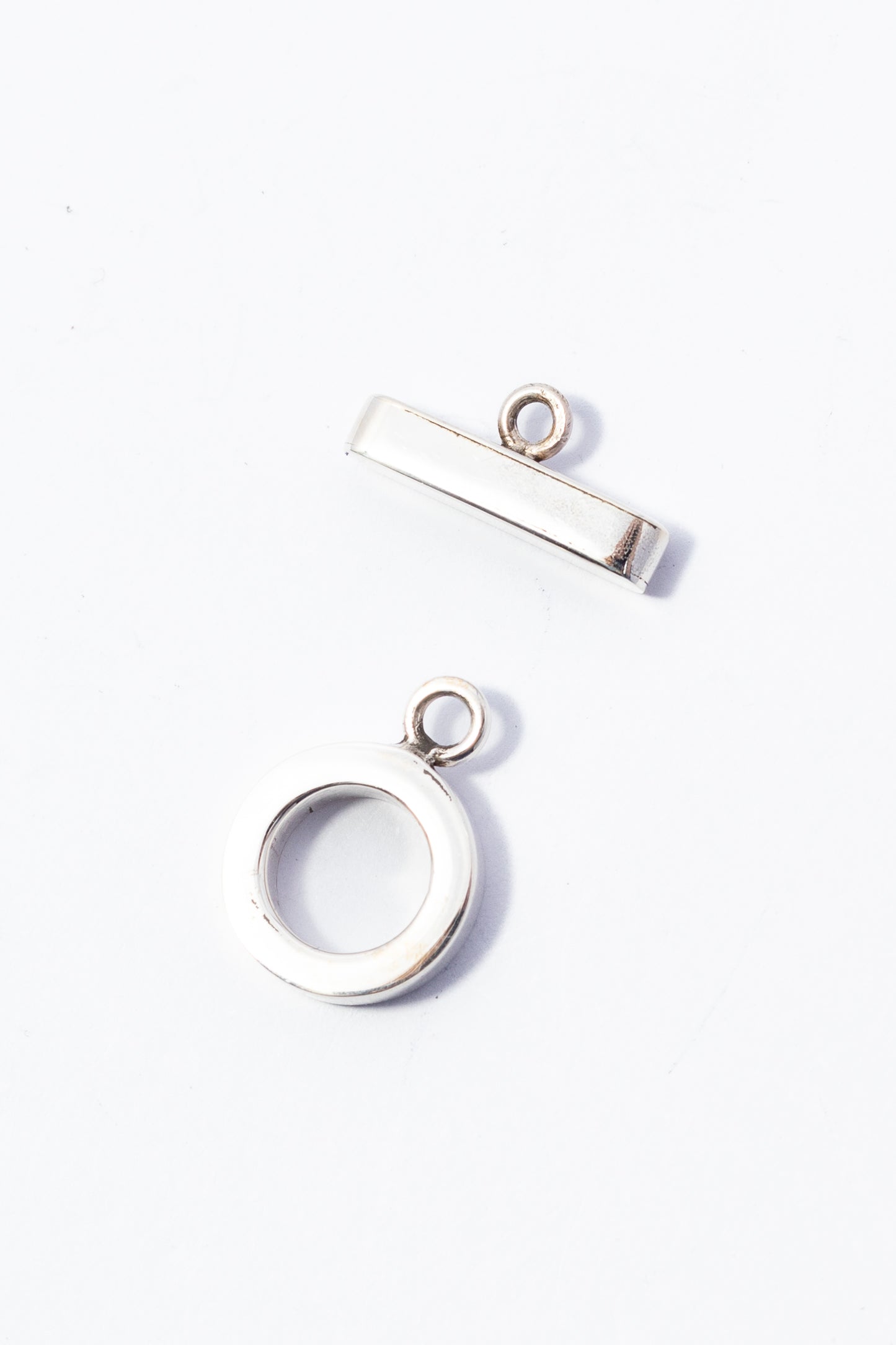 Broche de Plata Cartoneado