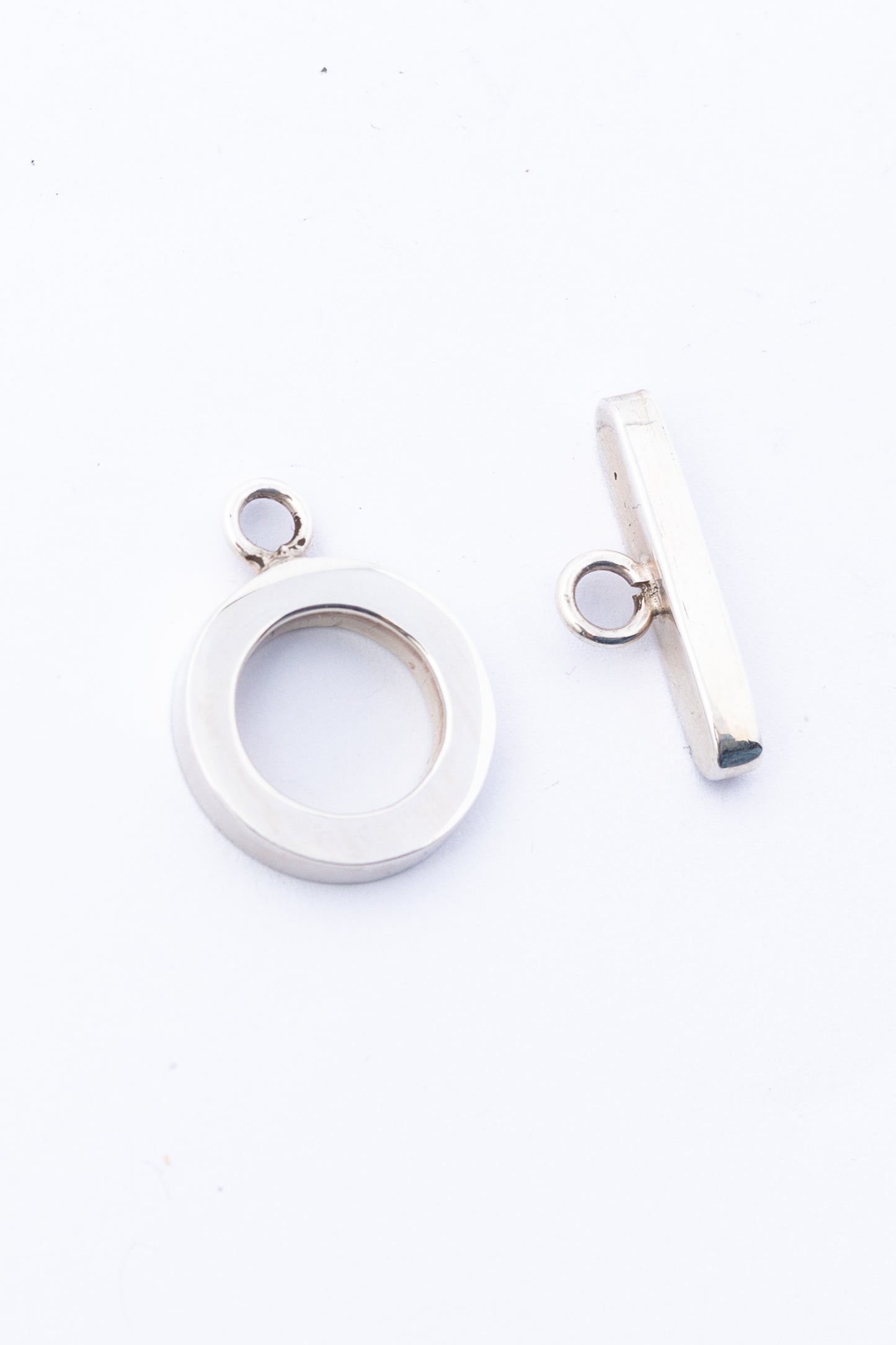 Broche de Plata Cartone