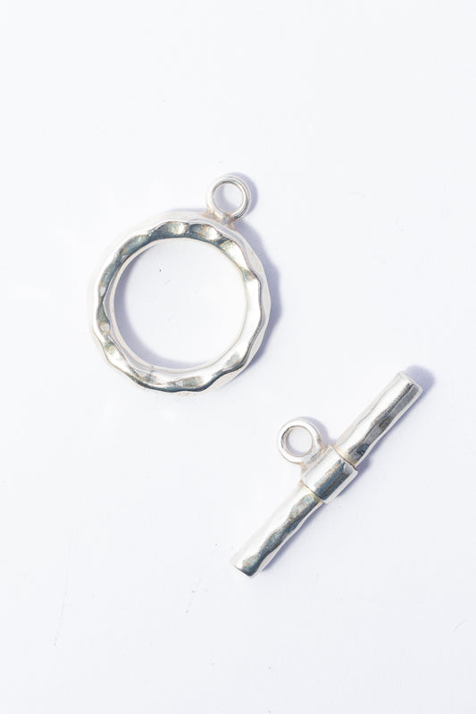 Broche de Plata Martillado