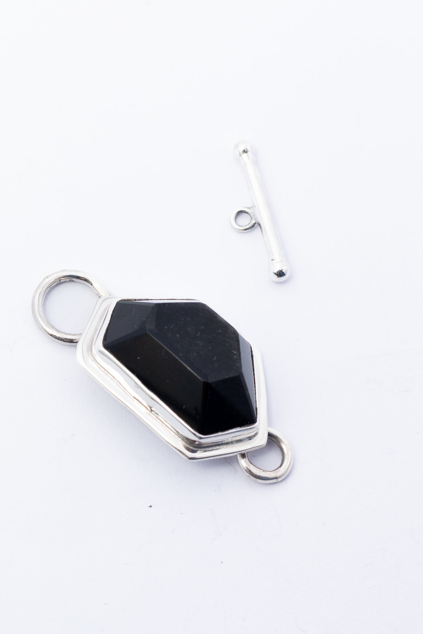 Broche de Plata con Obsidiana