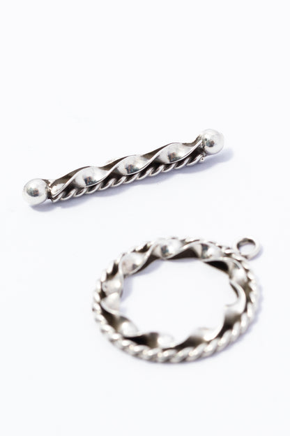 Broche de Plata Torzal y Escarchado