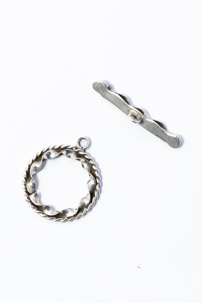 Broche de Plata Torzal y Escarchado