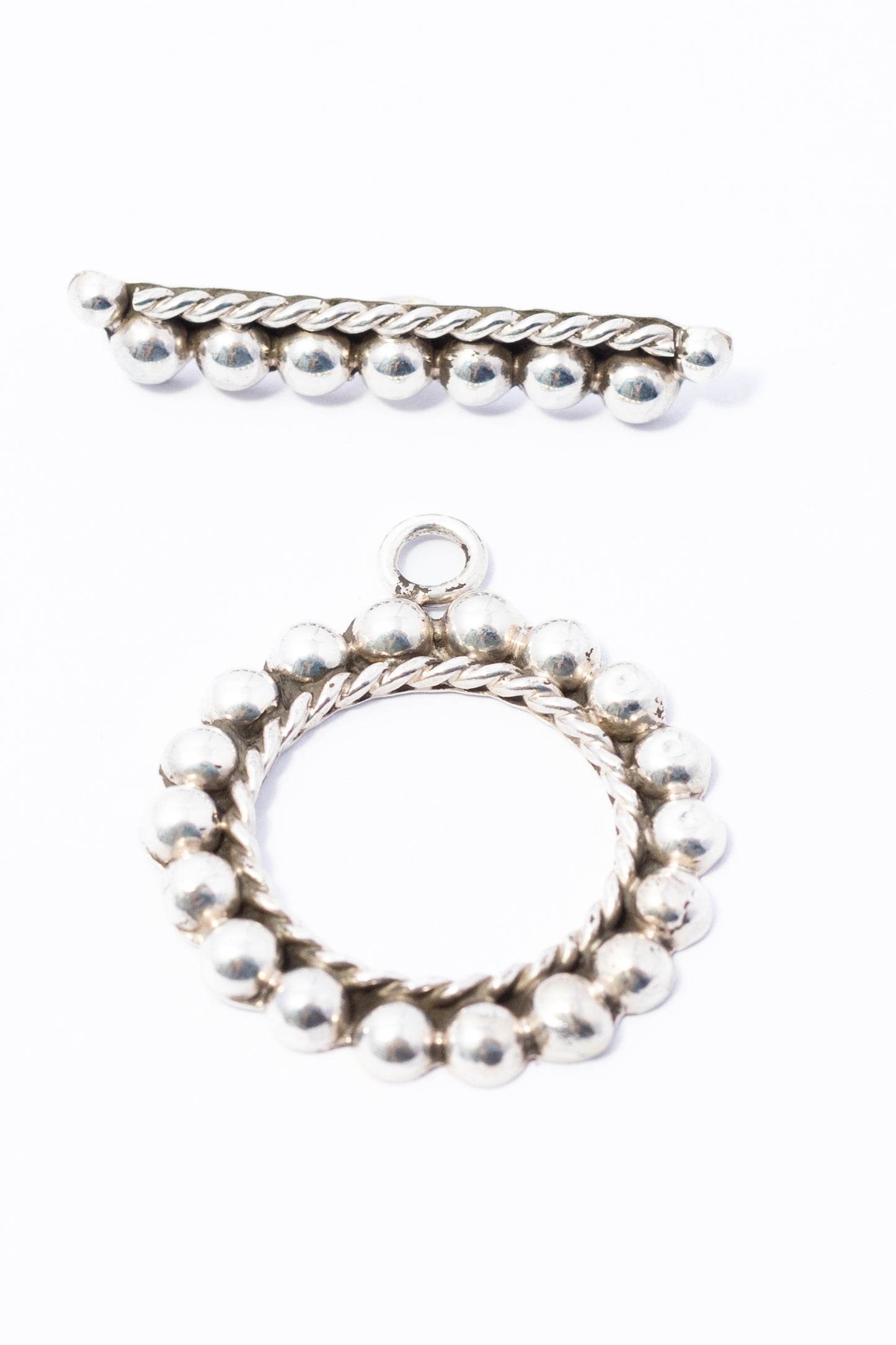Broche de Plata Casquilla y Escarchado