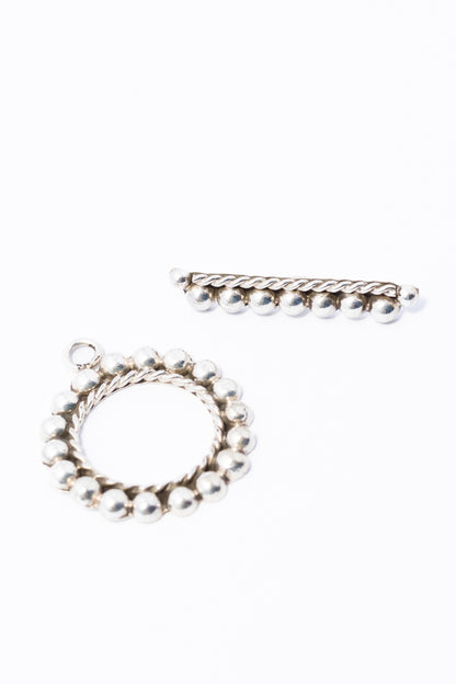 Broche de Plata Casquilla y Escarchado