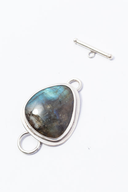 Broche de Plata con Labradorita