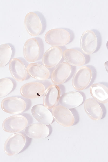 Cabujón de Cuarzo Rosa Oval