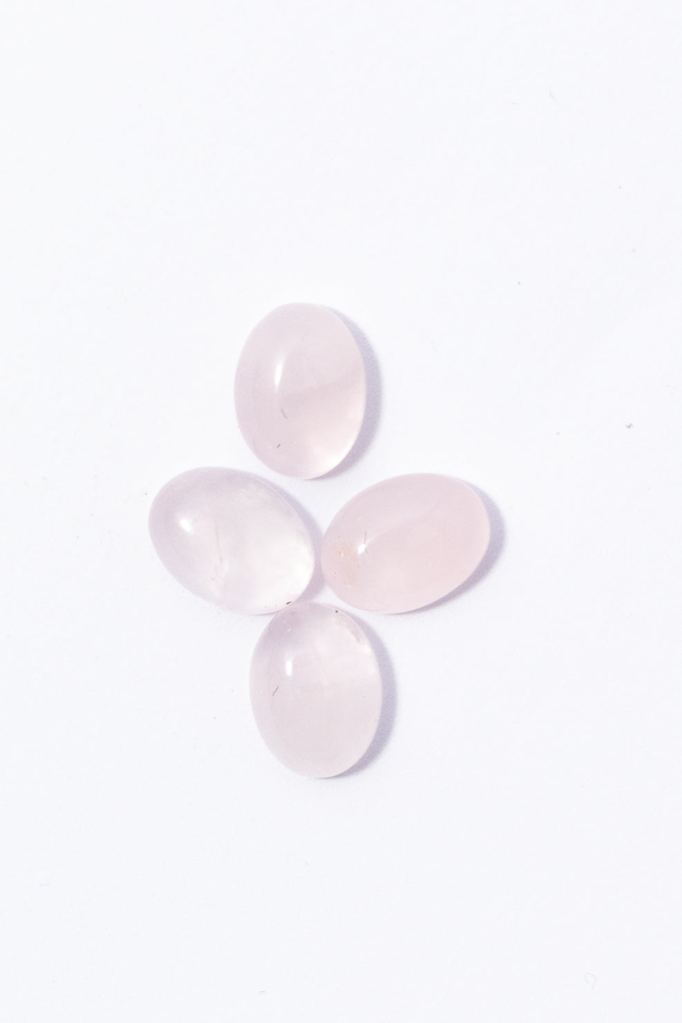 Cabujón de Cuarzo Rosa Oval
