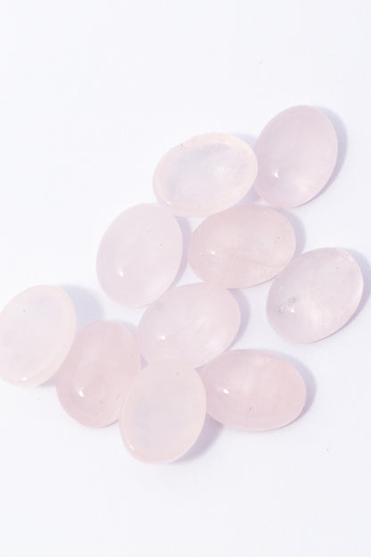 Cabujón de Cuarzo Rosa Oval