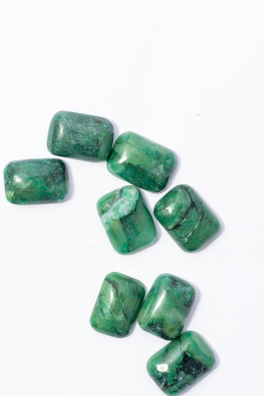 Cabujón de Jade Muerto