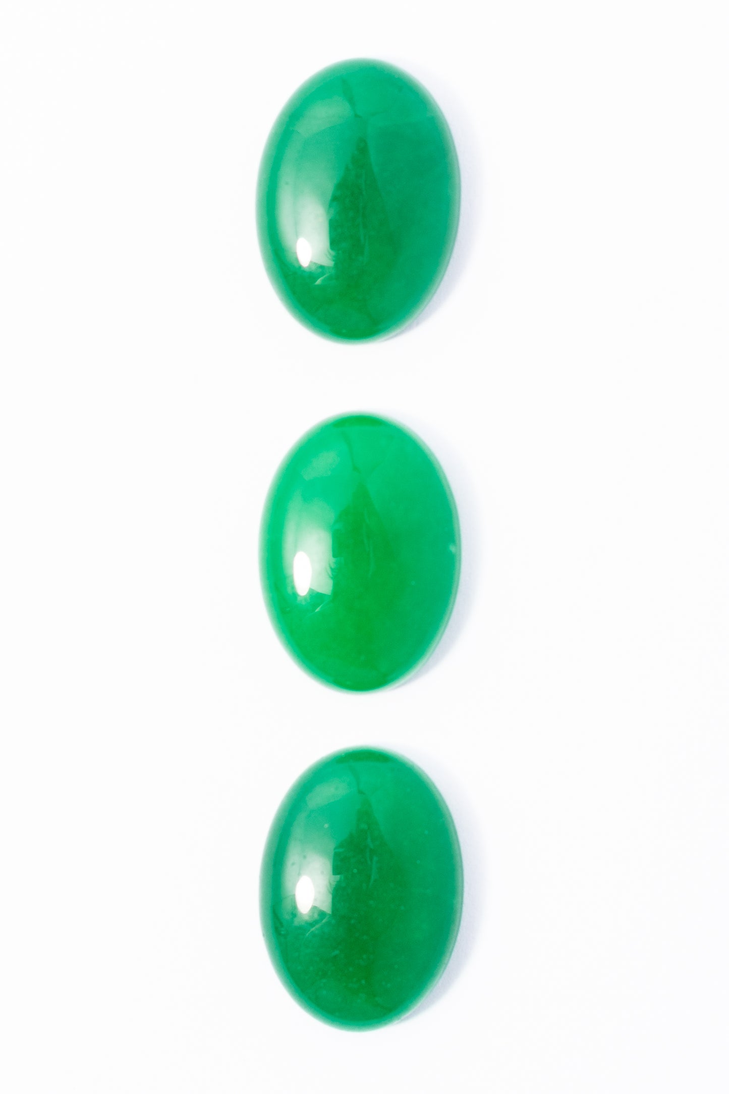 Cabujón de Jade Verde