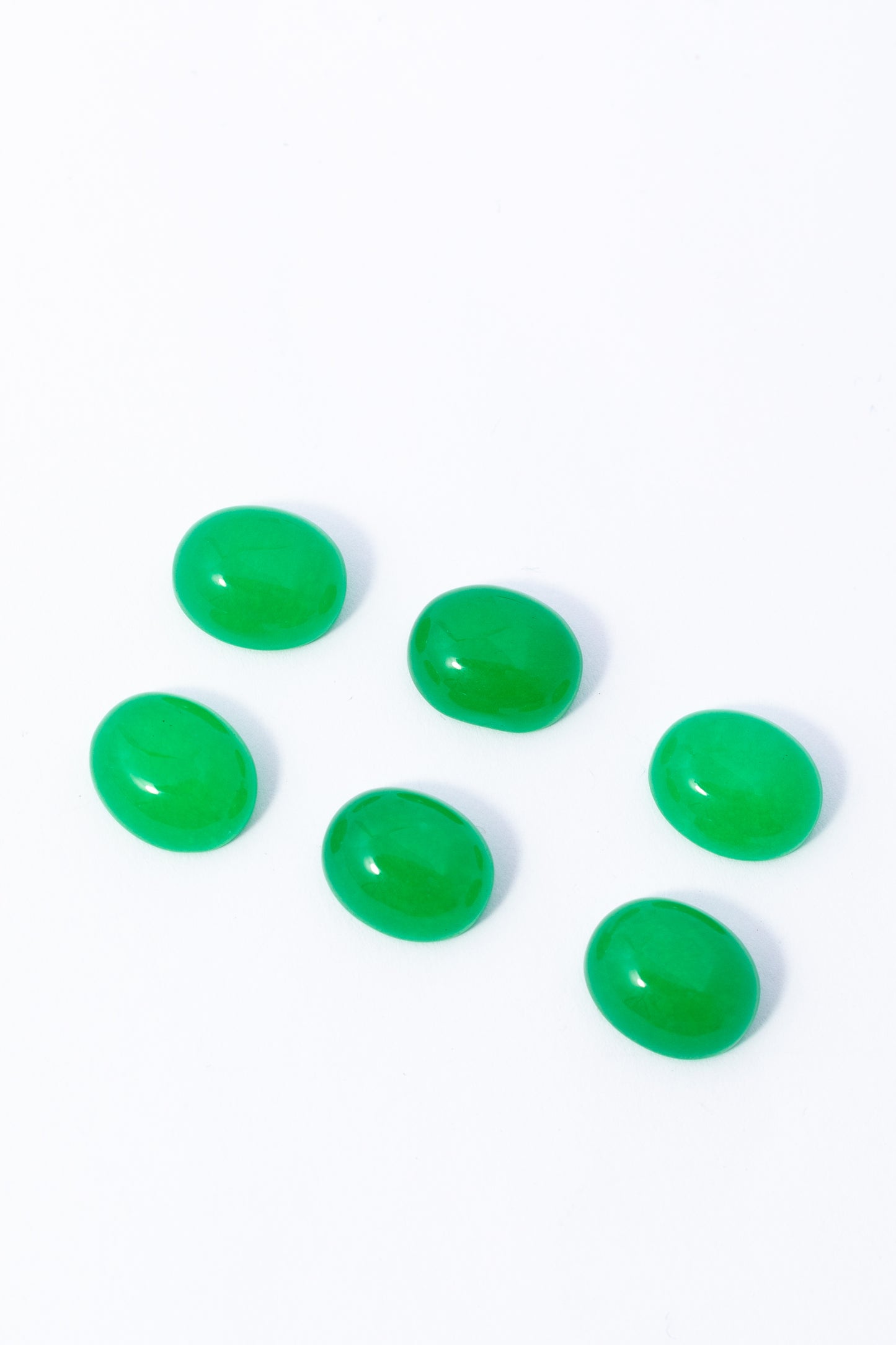 Cabujón de Jade Verde
