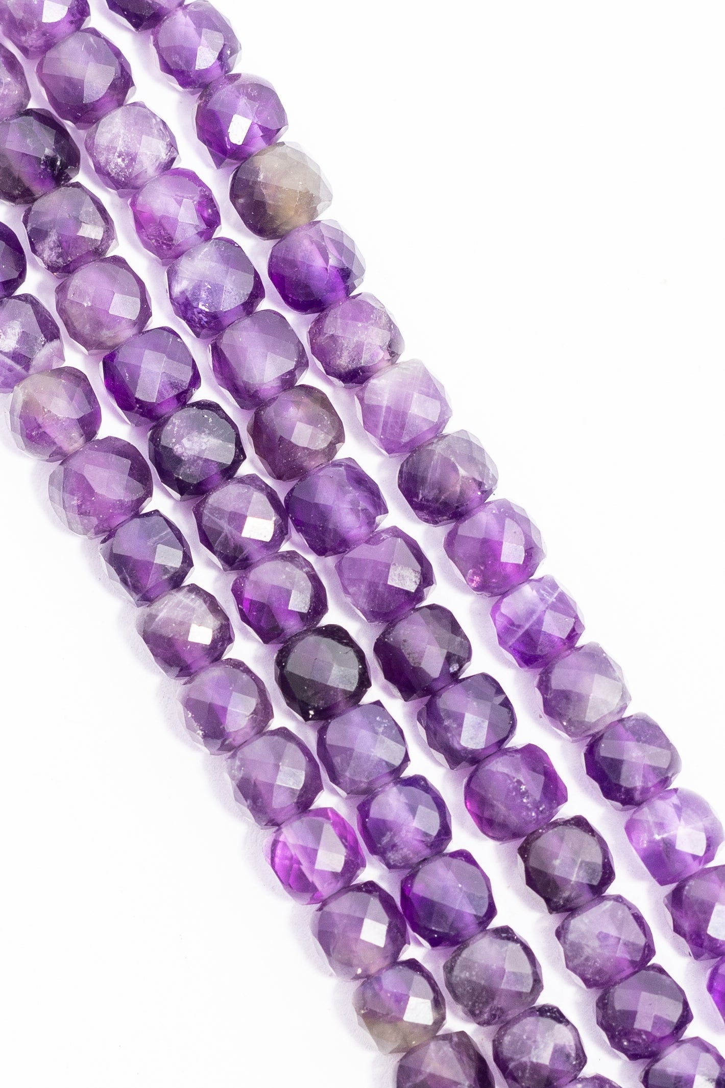 Hilo de Amatista Cubo Facetado