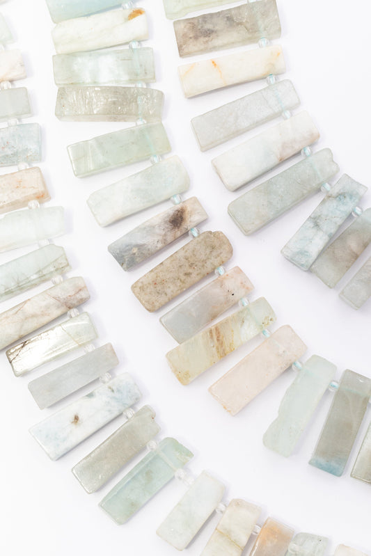 Hilo de Aquamarina Palos