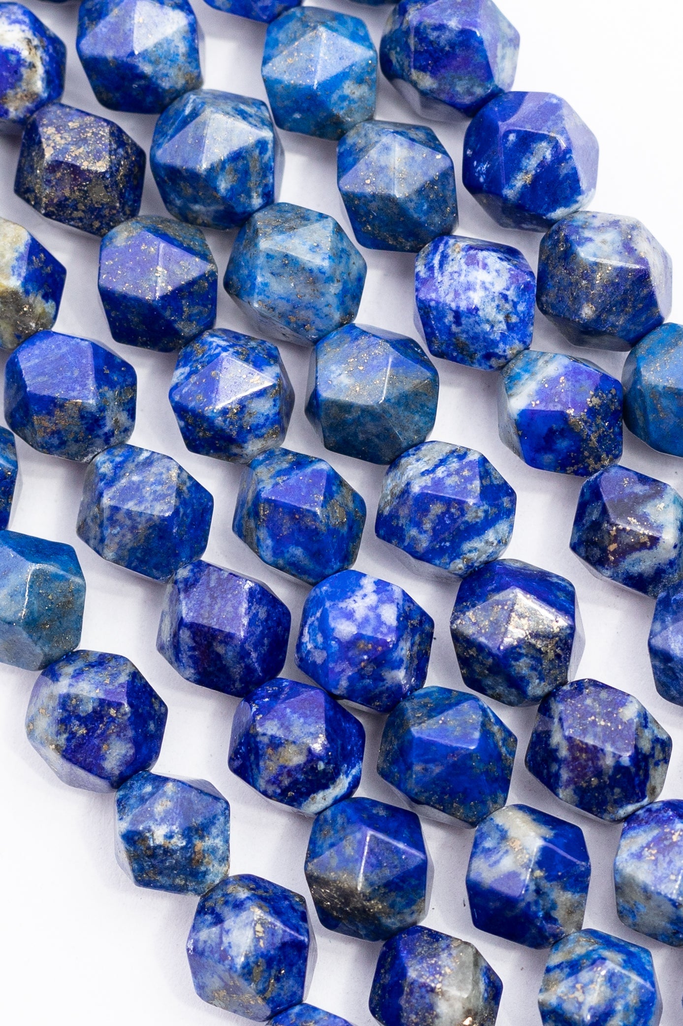 Hilo de Lapislazuli Hexágono Facetado