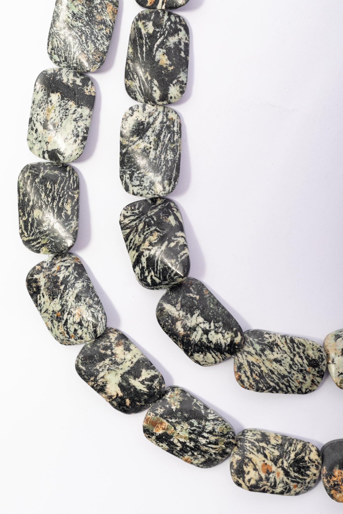 Hilo de Jasper Silver Leaf Rectángulo