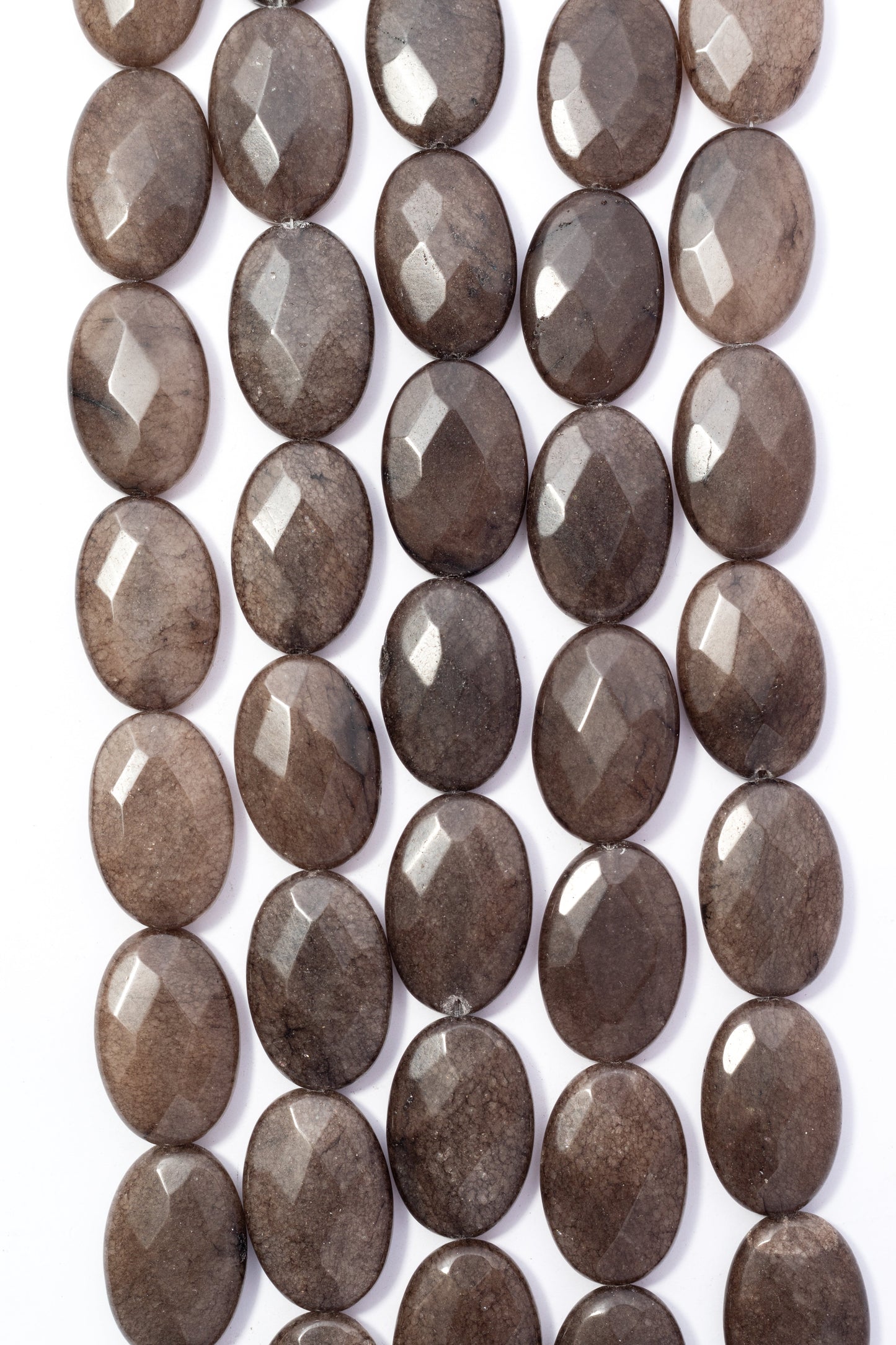 Hilo de Jade Oval