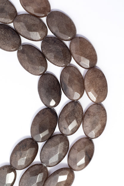 Hilo de Jade Oval