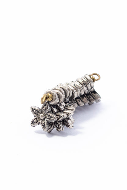 Hilo de Pewter Flor