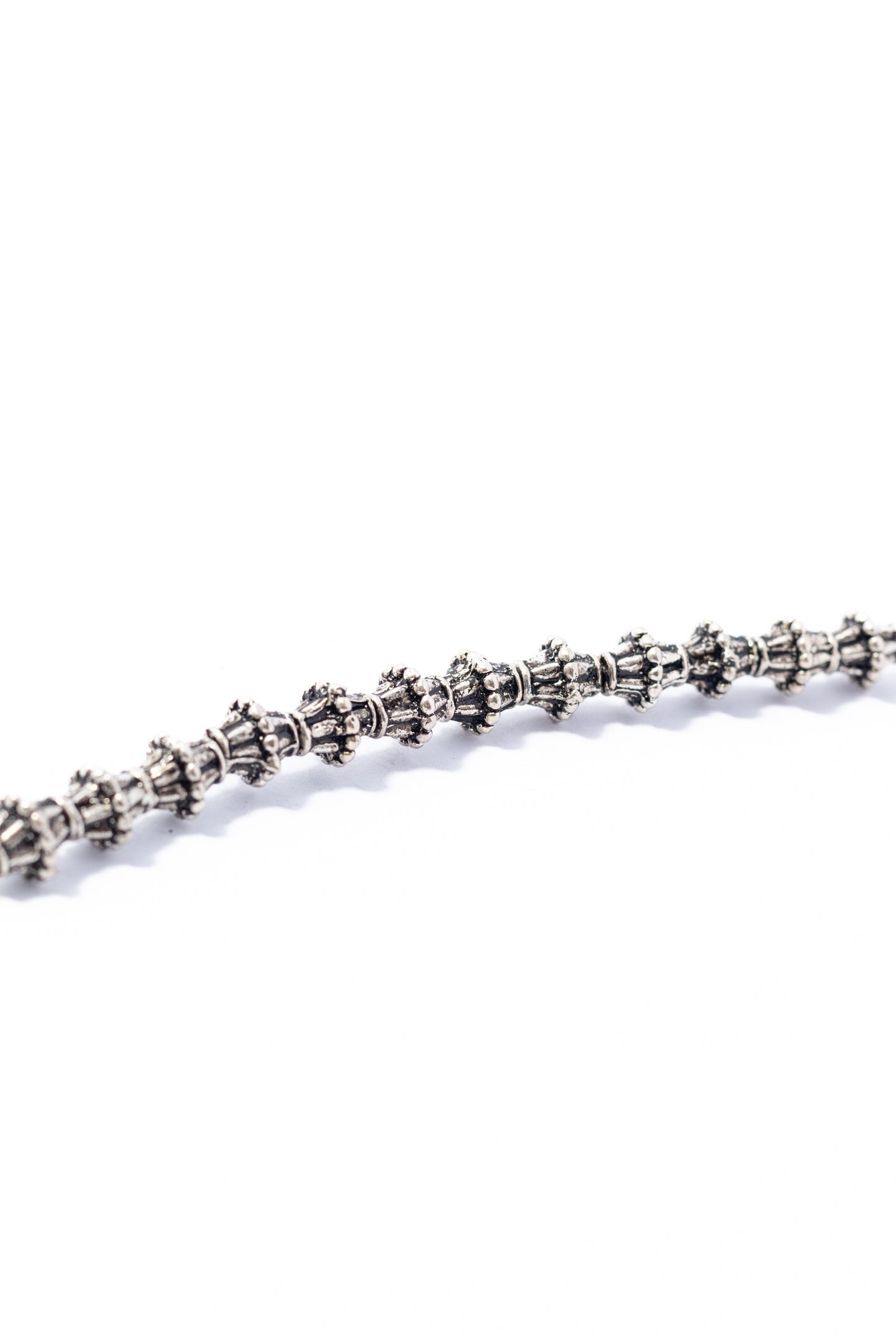 Hilo de Pewter Cono